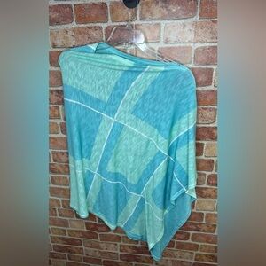 Whimsy Rose slub poncho size L